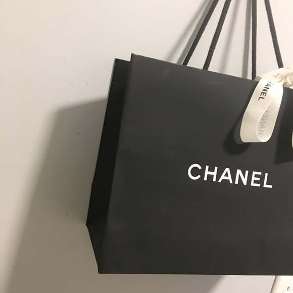 Paper bag - $35 each - Picture 2 of 10